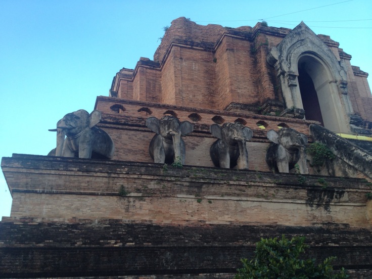 Wat Chadi Luang's ancient presence is powerful.